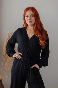 Beata-neuloshaalari pitkällä hihalla